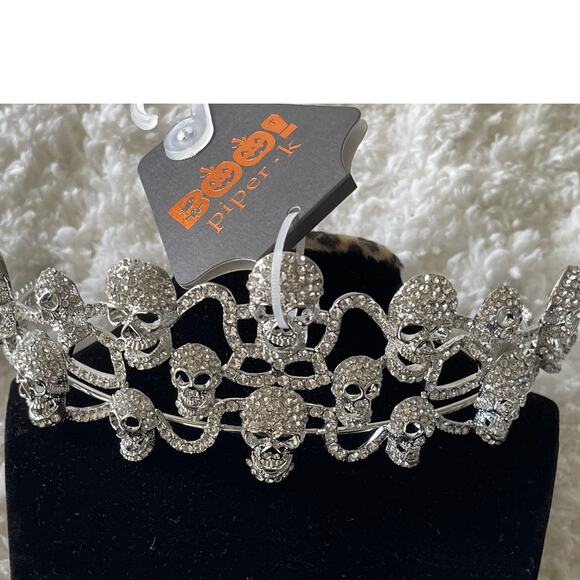 Piper K Silver Studded Skull Gothic Halloween Bride Queen Crown Tiara NEW